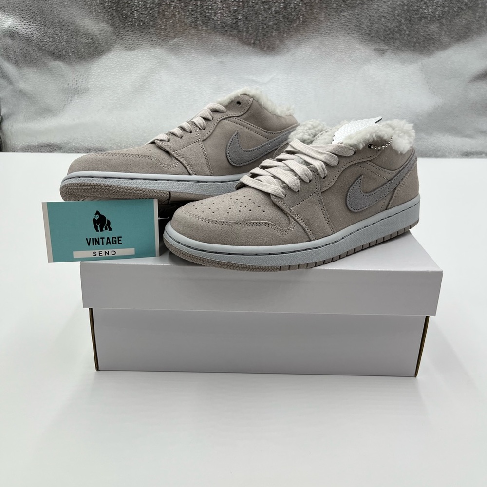 Wmns Air Jordan 1 Low Womens Sherpa Fleece College Grey White DO0750-002